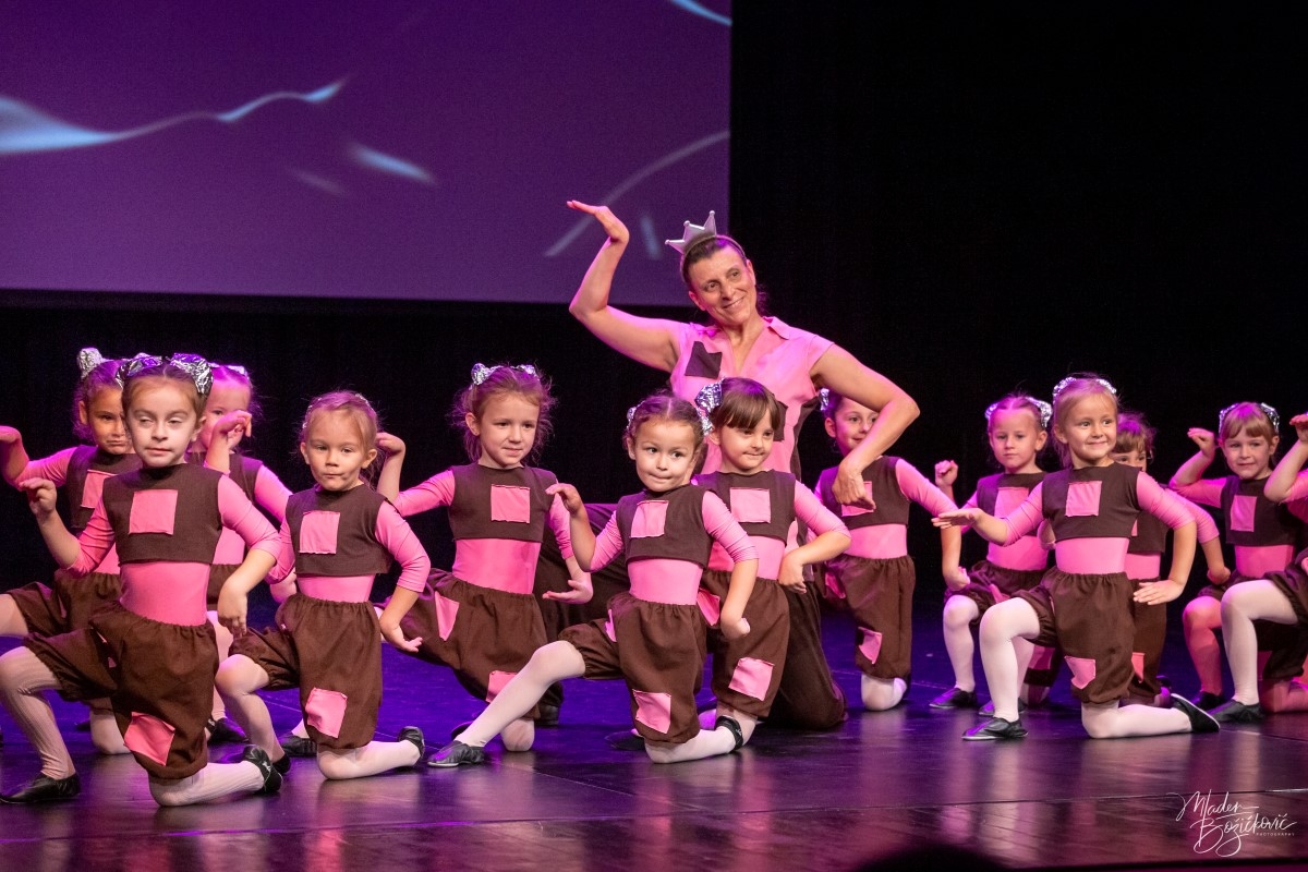 FOTO: 24 godine Plesne radionice Ilijane Lončar ’Budimo kreativni! Budimo svoji!’