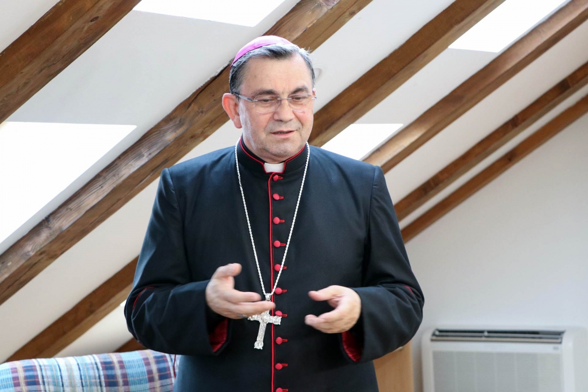 Biskup Ivo Martinović u pratnji tajnika Mateja Silukovića po prvi puta pohodio požeški Kolegij