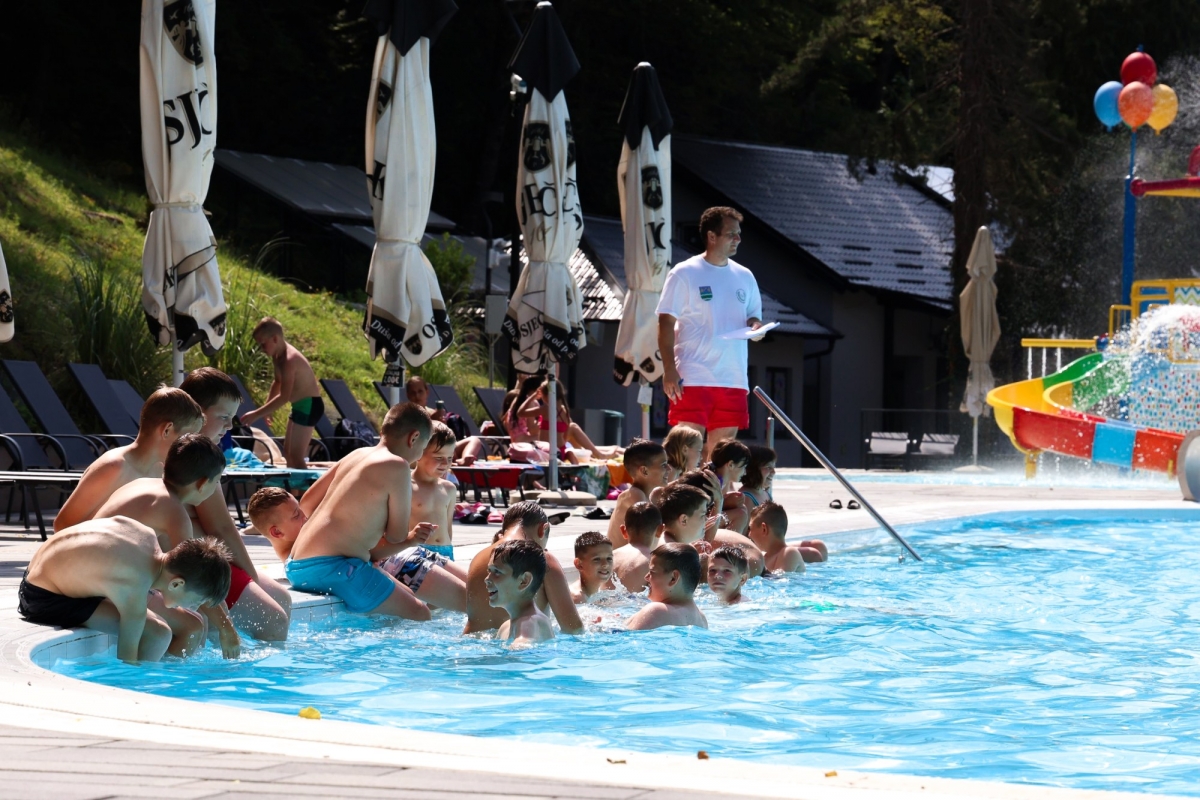 Besplatna Škola plivanja u veličkom aquaparku za 320 djece