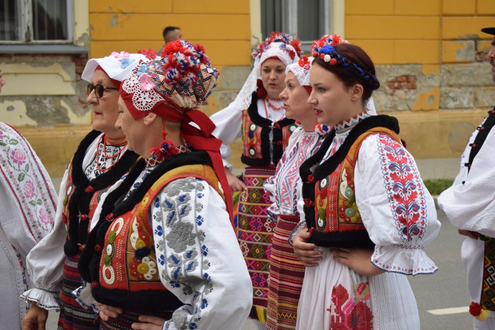 FOTO: 12. smotra folklora u Pakracu