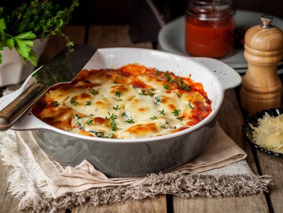 Recept za zdravi složenac s tikvicama i prosom