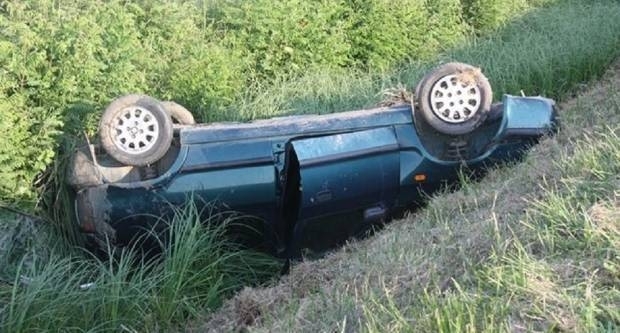 U Jakšiću s 2,55 promila sletio u putni kanal pa pobjegao, pronađen je i priveden