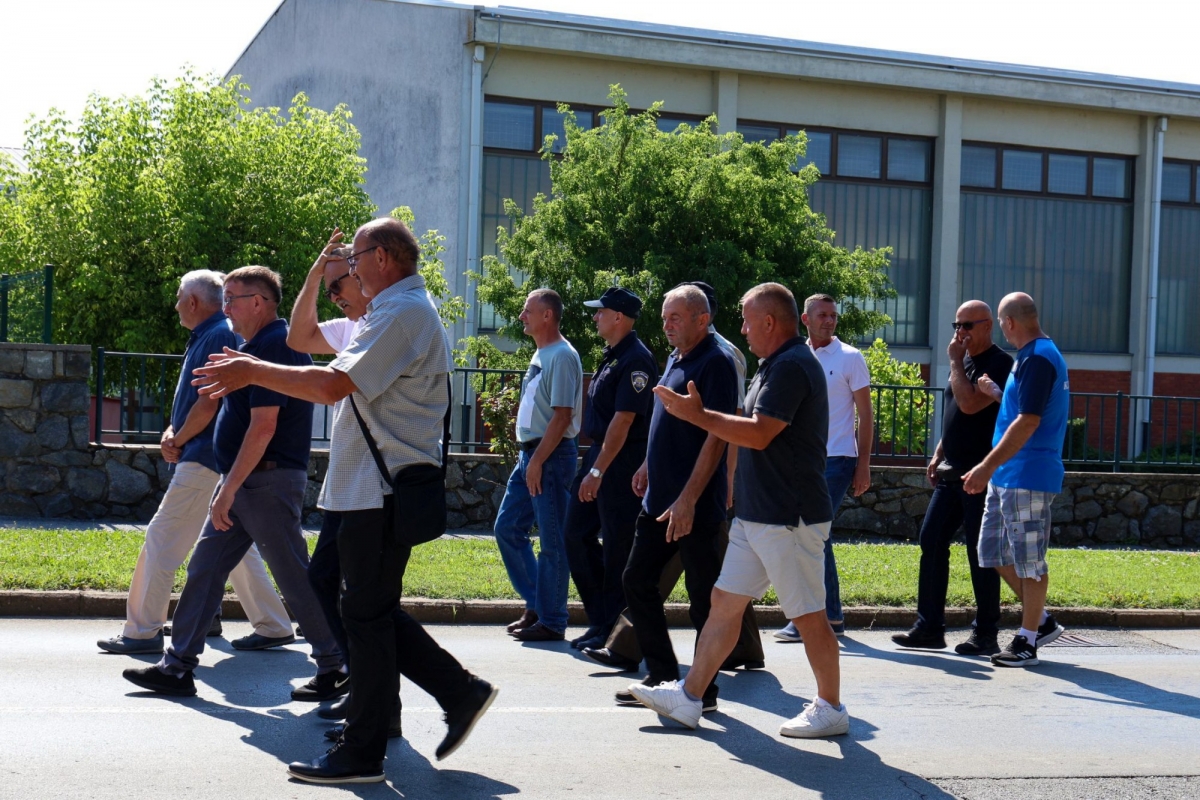 Kutjevački branitelji odavanjem počasti i mimohodom proslavili svoj dan