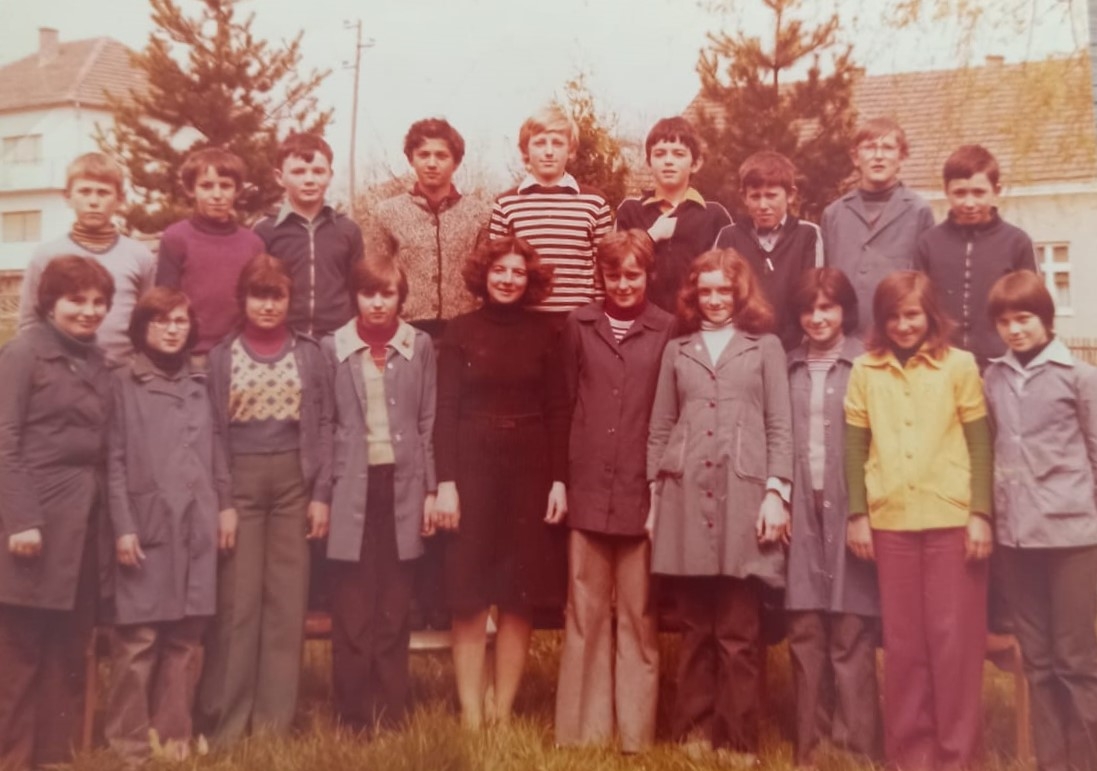 Nakon 40 godina, ponovo skupa: Okupljanje bivšig učenika OŠ Grigora Viteza iz Poljane