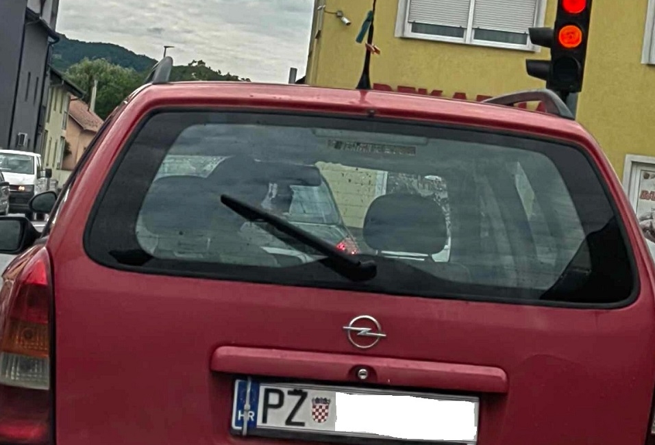 Gromobrani na požeški način