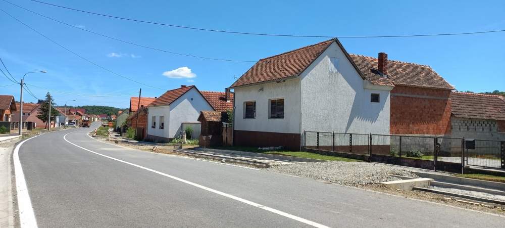 KONAČNO: Zavšetak radova na cesti u Frkljevcima najavljen za 15. srpanj, vjerujete li u to?