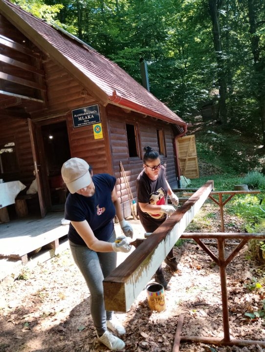 HPD Vidim: Izgradnja nadstrešnice uz planinarsku kuću Mlaka