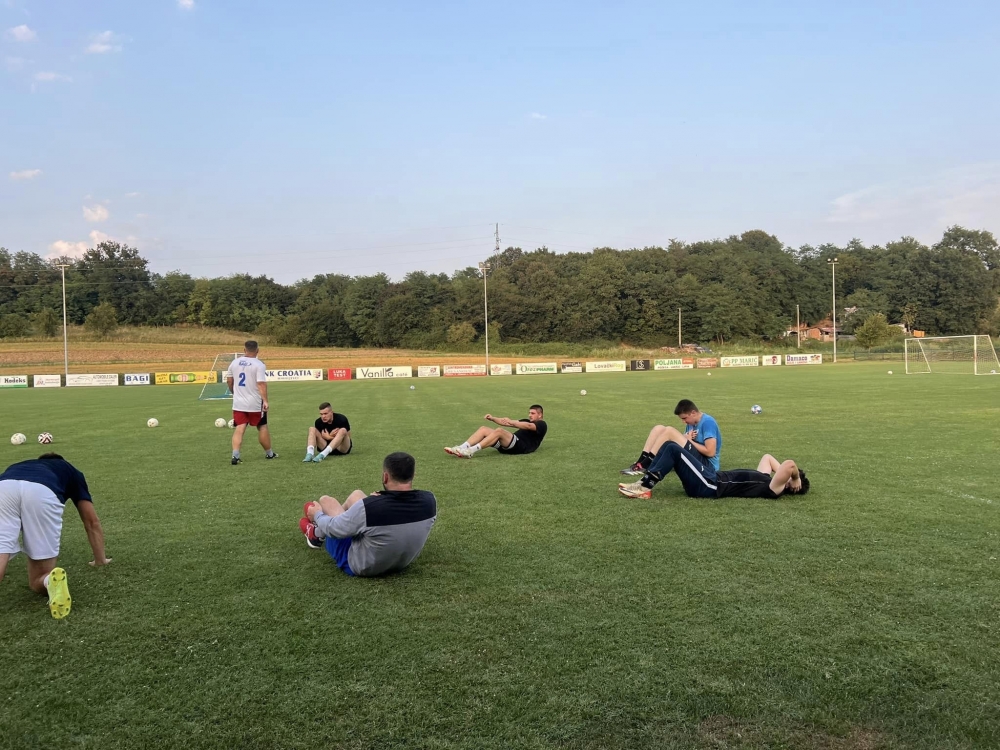 Nogometaši NK Croatije počeli s pripremama