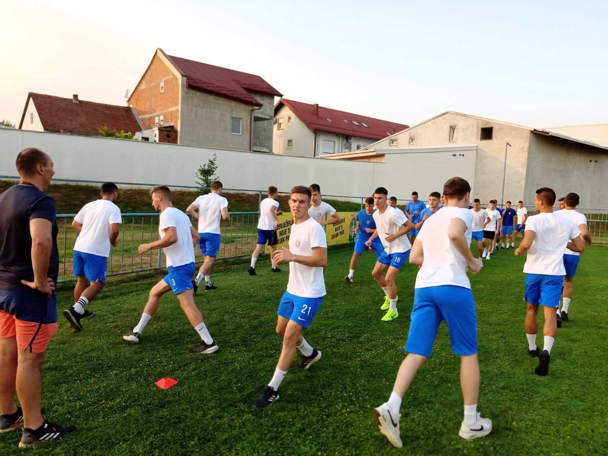 Slavonija započela pripreme: Novom treneru Babiću odazvalo se 29 igrača