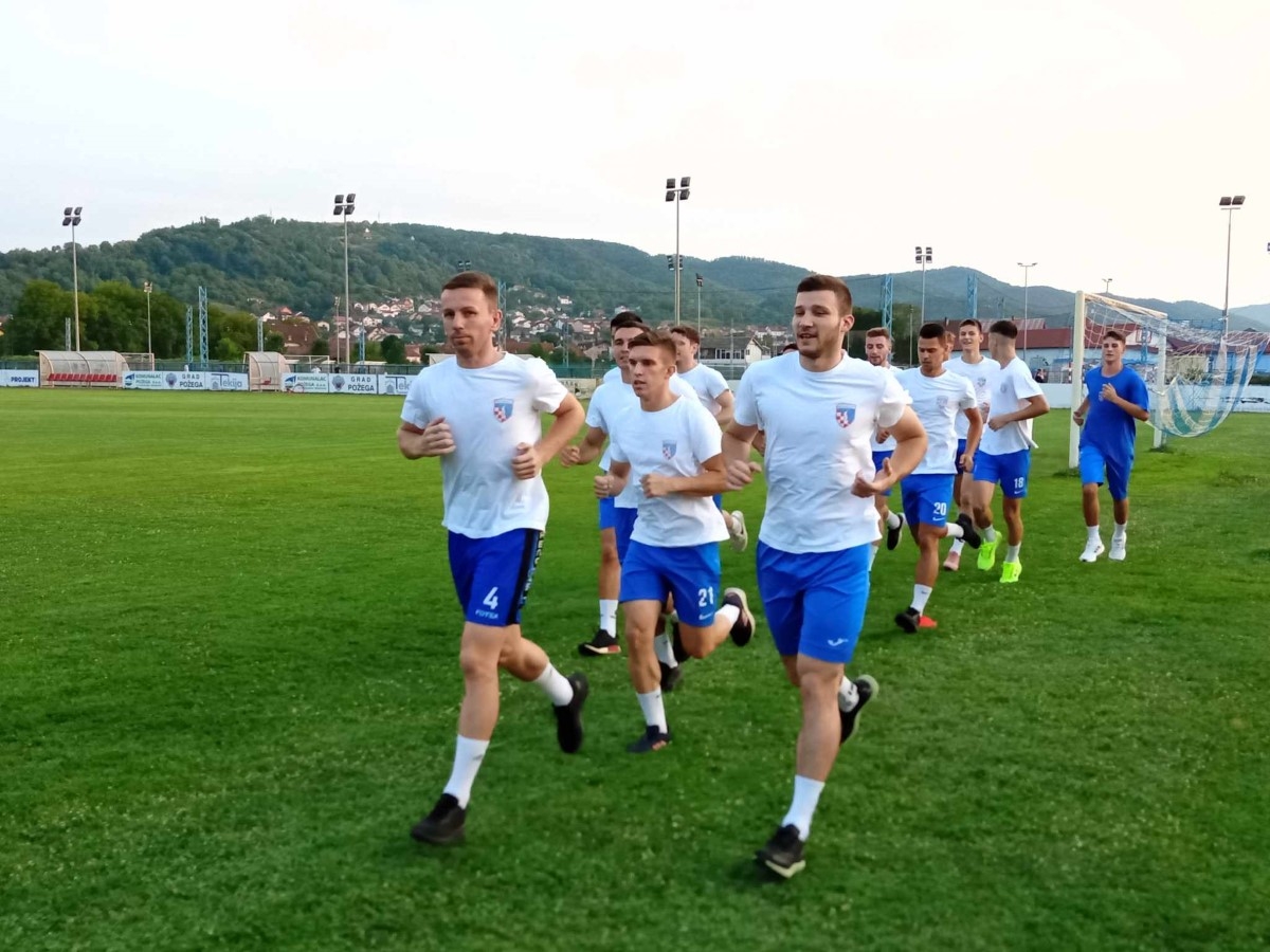 Slavonija započela pripreme: Novom treneru Babiću odazvalo se 29 igrača