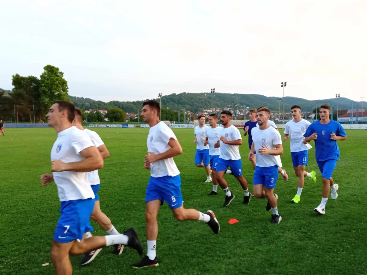 Slavonija započela pripreme: Novom treneru Babiću odazvalo se 29 igrača