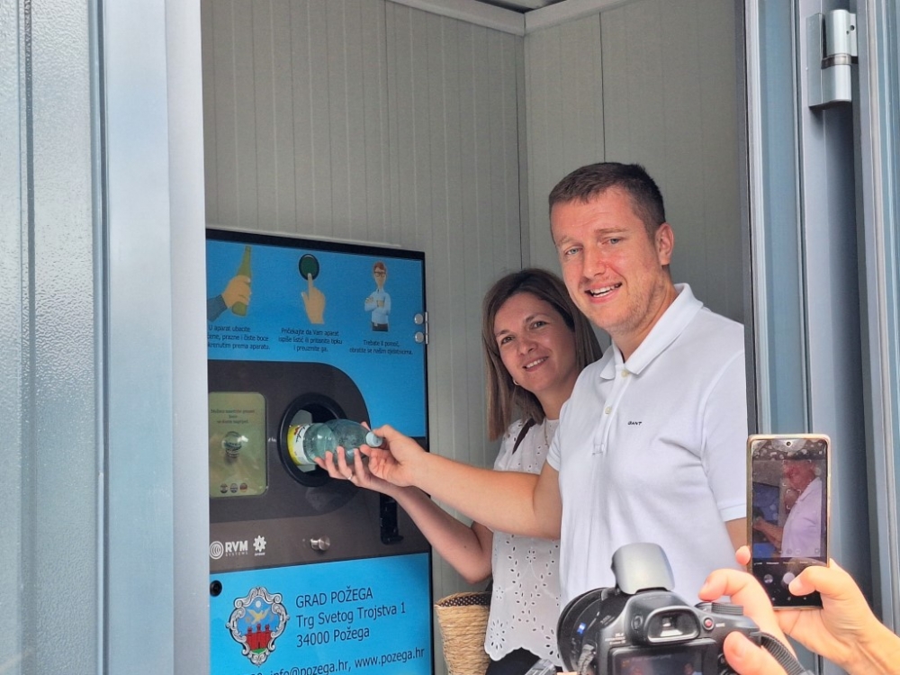 Povratnu ambalažu dovezite u reciklažno dvorište: Količina koju želite predati je neograničena