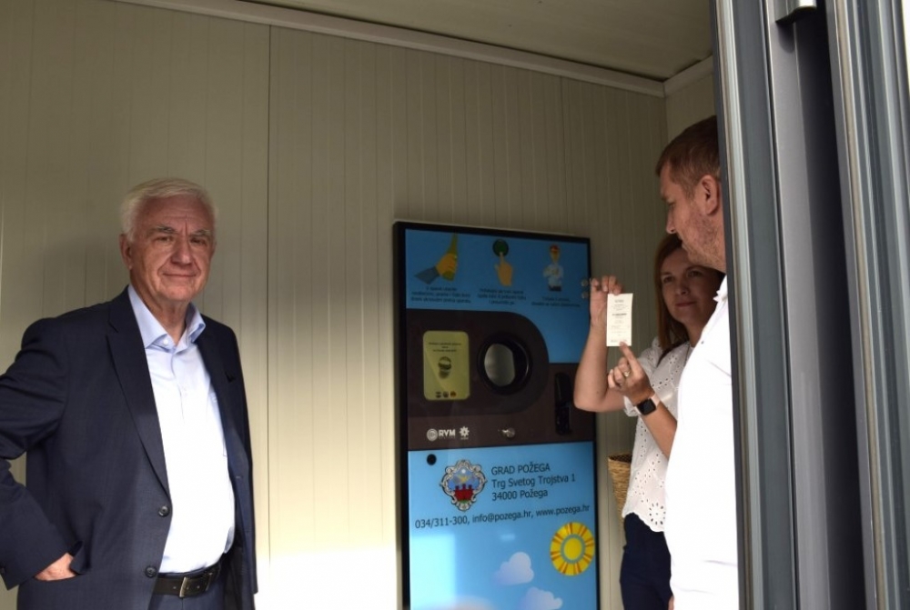 Povratnu ambalažu dovezite u reciklažno dvorište: Količina koju želite predati je neograničena