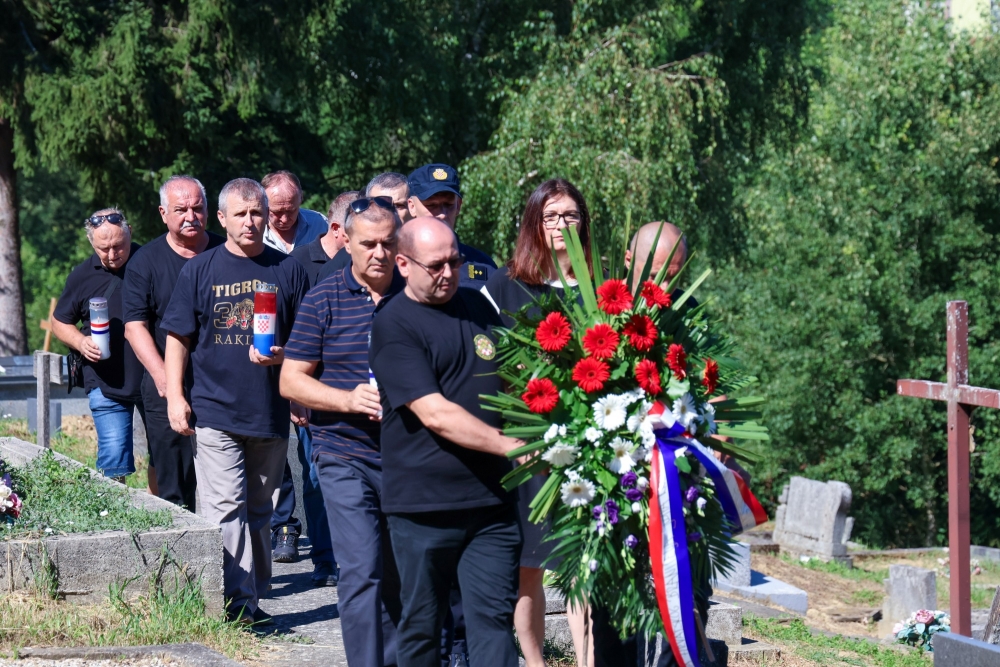 33. obljetnica pogibije hrvatskog branitelja Josipa Kneževića obilježena u N. Ljeskovici