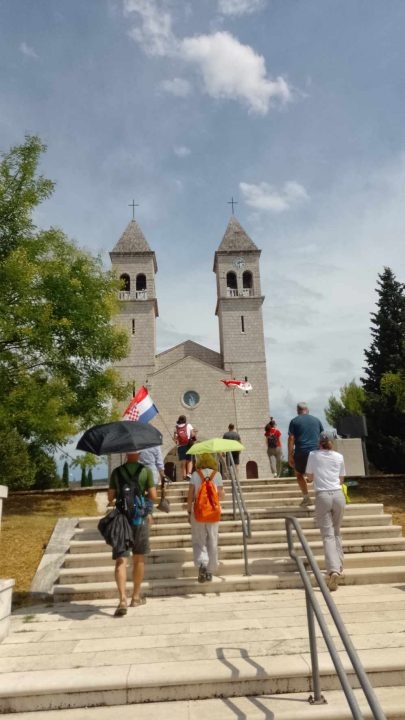 Vinko Krsnik i Ivan Šedevi na Marijanskom zavjetu za Domovinu