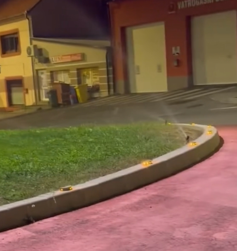 Dok iz Tekije d.o.o. pozivaju na hitno smanjenje potrošnje vode, u Kaptolu zalijevaju kružni tok