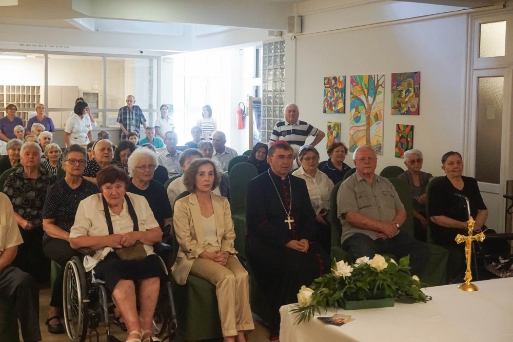 Biskup predvodio misu u požeškom Domu za starije i nemoćne