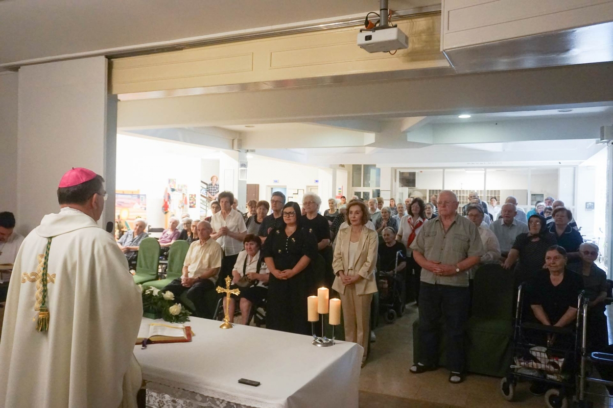 Biskup predvodio misu u požeškom Domu za starije i nemoćne