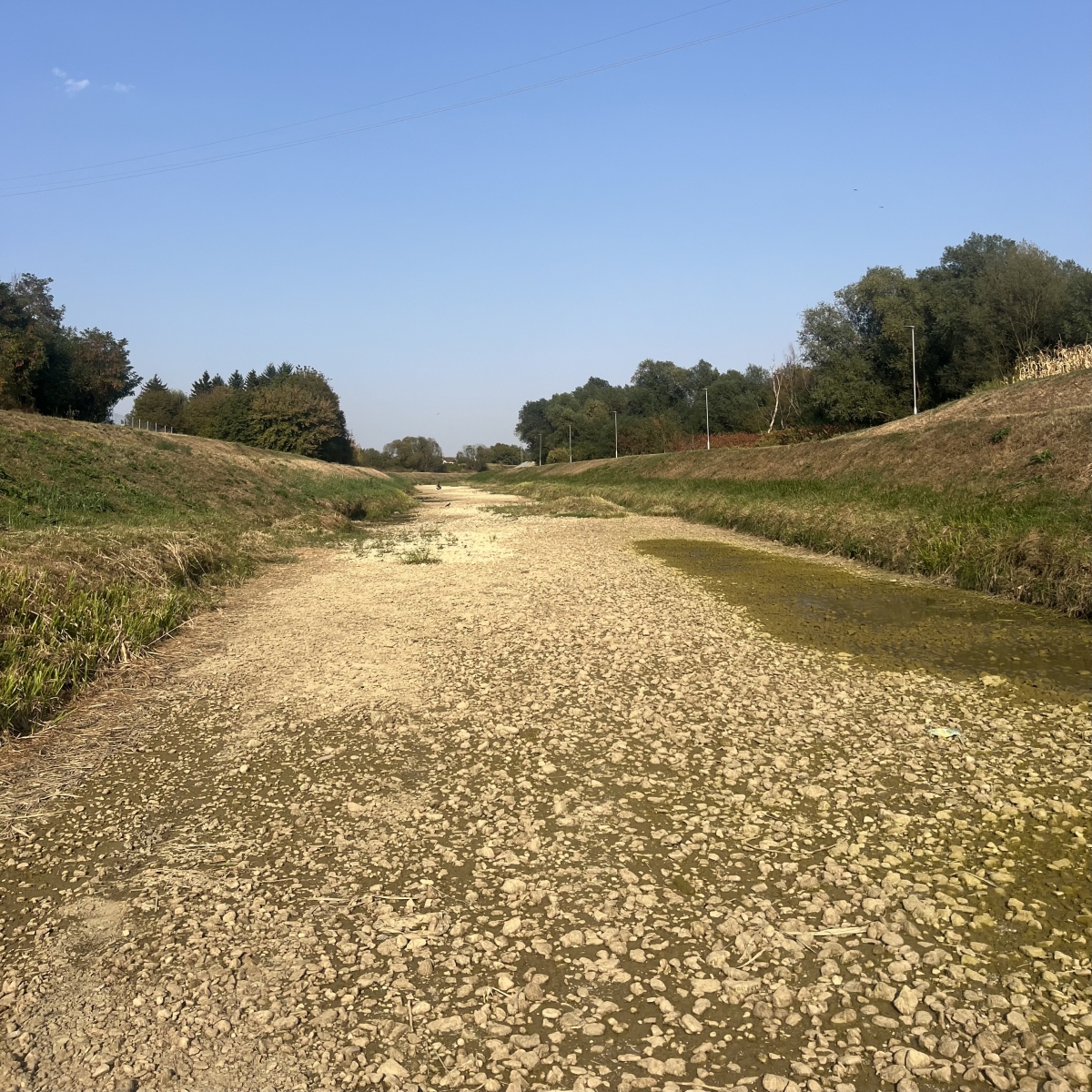 FOTO: Orljava presušila gotovo u potpunosti!