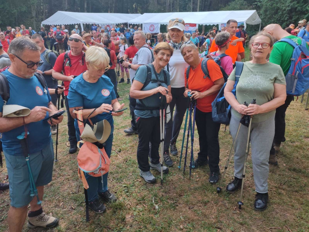 Članovi HPD ’Sokolovac’ Požega na 72. Danima slavonskih planinara