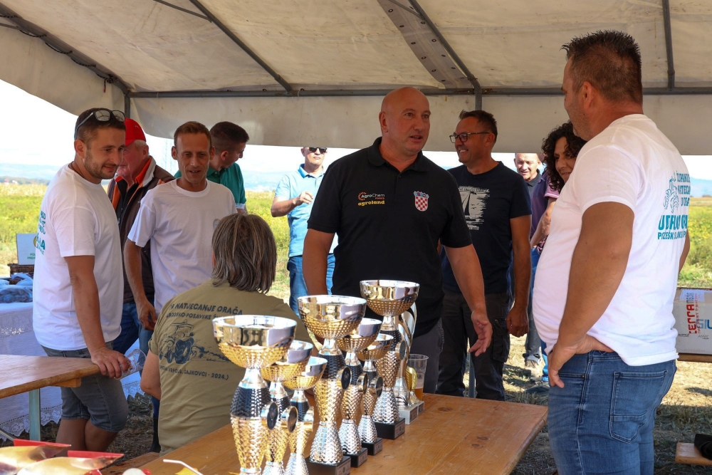 20. Županijsko natjecanje orača održano na požeškoj Ratarnici, Pilaš i Samaržija pobjednici