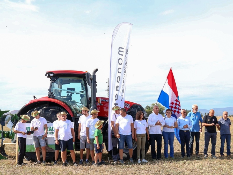 20. Županijsko natjecanje orača održano na požeškoj Ratarnici, Pilaš i Samaržija pobjednici