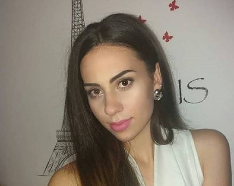 Današnja DJEVOJKA DANA na