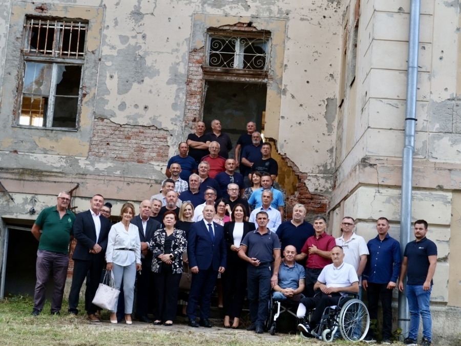 PAKRAC: 33. obljetnica Najhumanije akcije u Domovinskom ratu