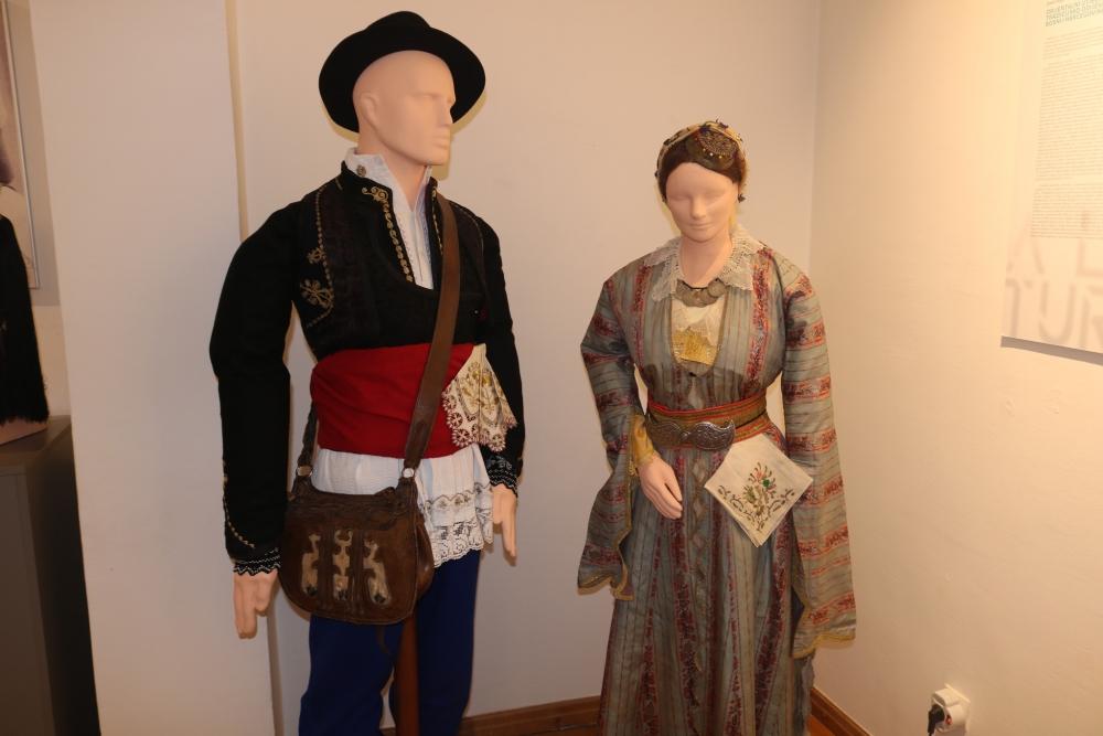 Izložba ’A LA TURKA 2’ u Pakrac donijela dašak osmanlijskog utjecaja