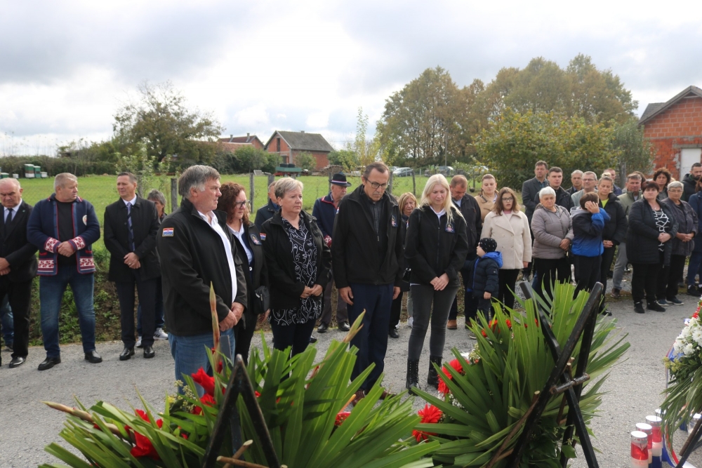 Komemoracija poginulim braniteljima u Gornjoj Obriježi i Batinjanima
