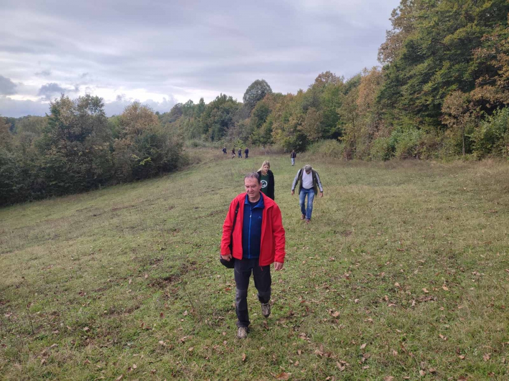 Planinari HPD ’Sokolovac’ Požega pohodili 27. ’Kestenijadu’ u Hrvatskoj Kostajnici