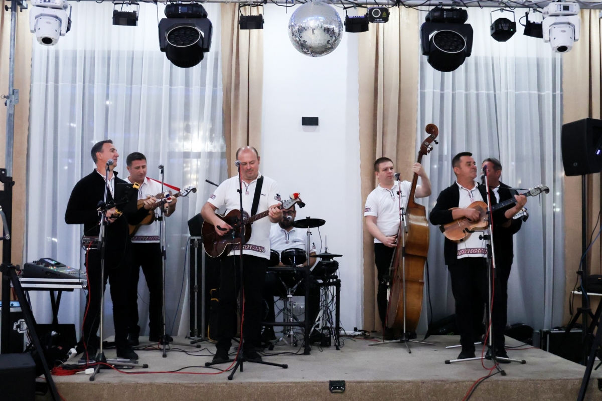 FOTO: Tradicionalna Lička večer okupila tristo Ličana i njihovih gostiju