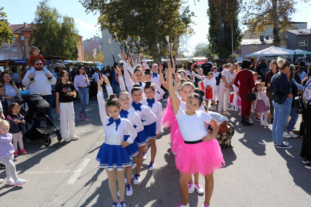 15. „SLAVONSKI BANOVAC“ Najveći sajam dosad i ove godine okupan suncem