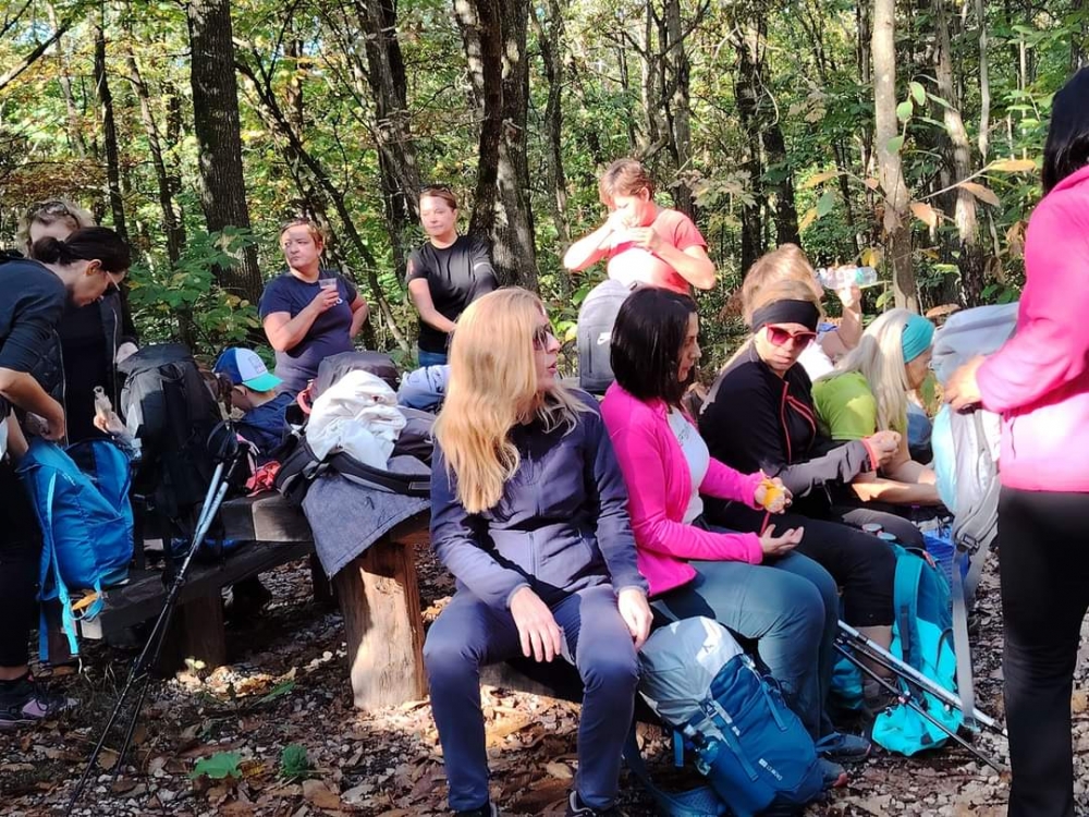 FOTO:  Članovi HPD ’Sokolovac’ Požega pohodili Festival kestena u Petrinji