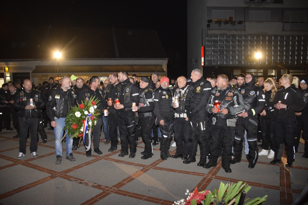 Moto karavana sjećanja ’Od Prevlake do Vukovara’ prošla kroz Požegu