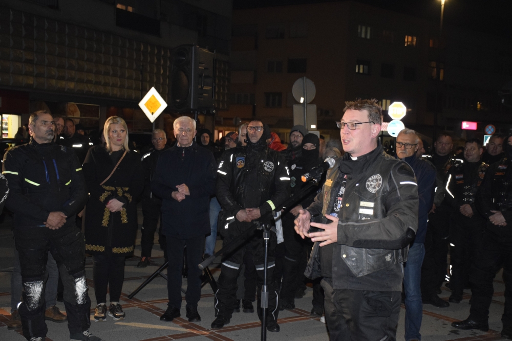 Moto karavana sjećanja ’Od Prevlake do Vukovara’ prošla kroz Požegu