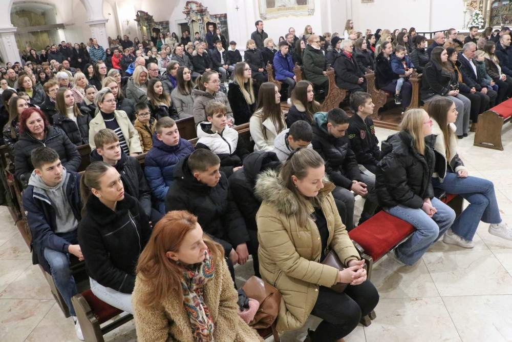 FOTO: Spomen 25. obljetnice požeškog Stolnog kaptola