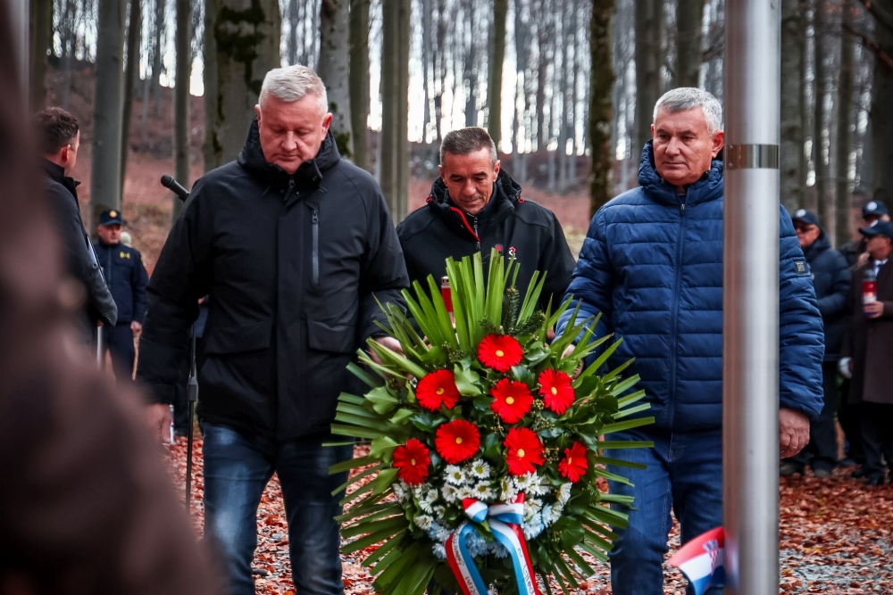 BAZA PAPUK: 33 godine od pogibije hrvatskih branitelja