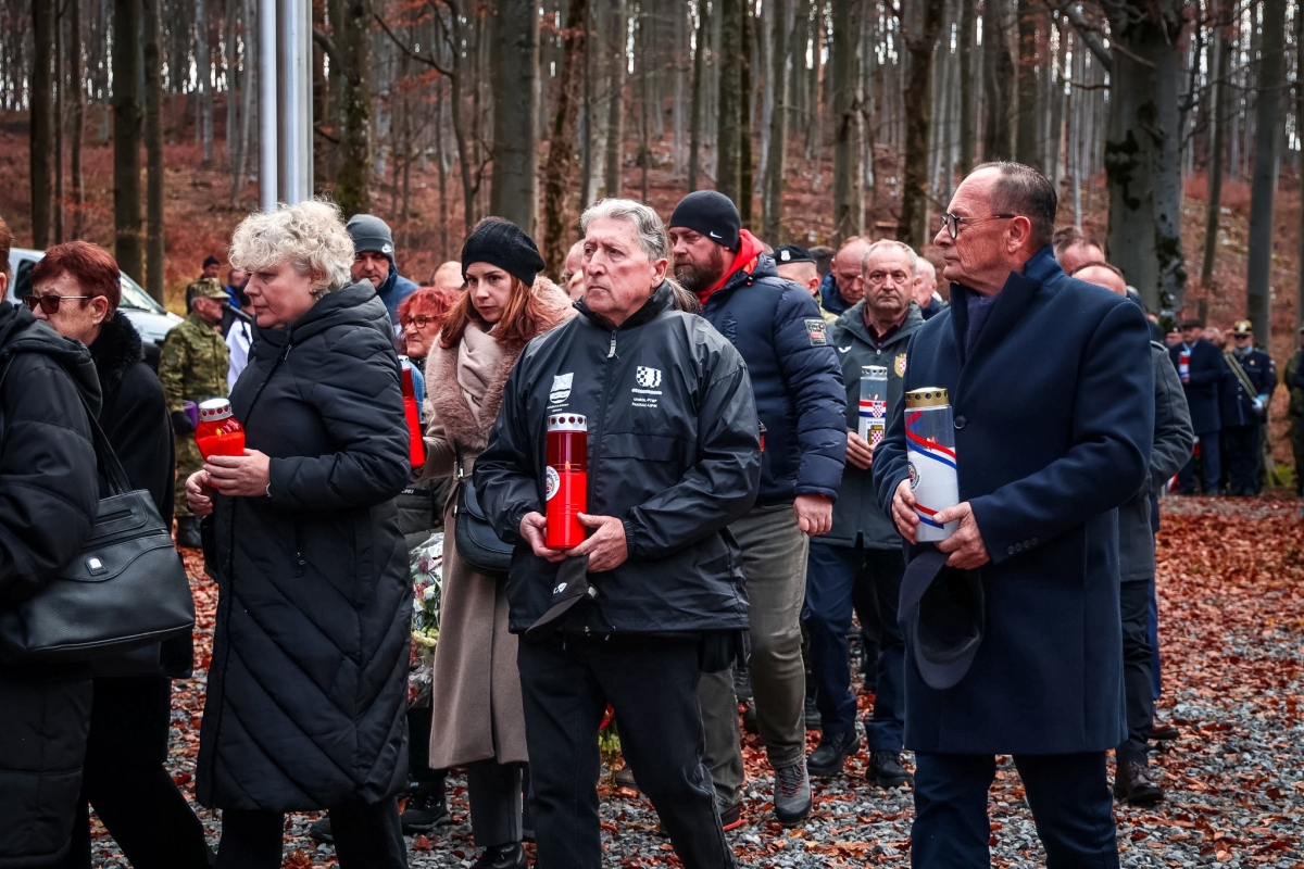BAZA PAPUK: 33 godine od pogibije hrvatskih branitelja