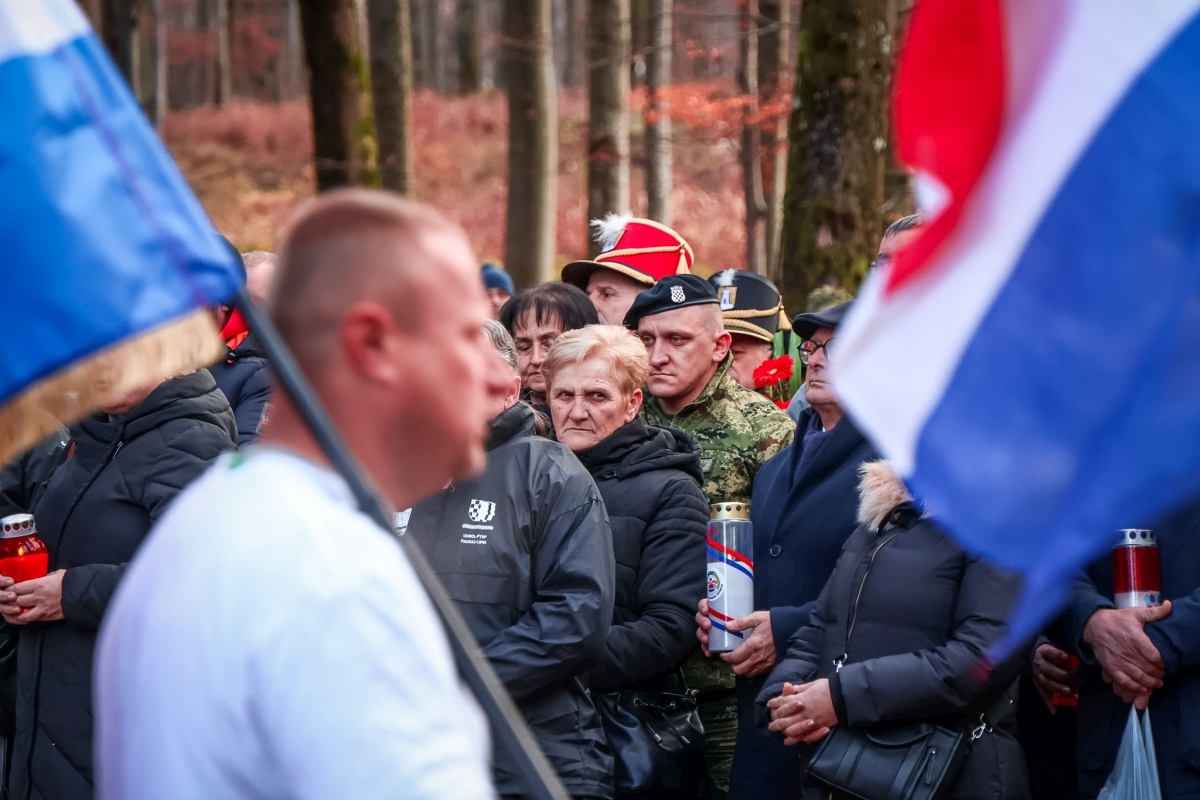 BAZA PAPUK: 33 godine od pogibije hrvatskih branitelja