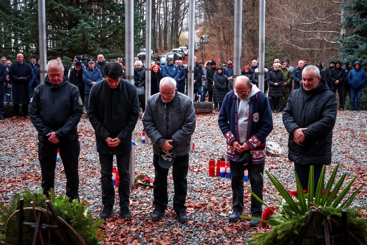 BAZA PAPUK: 33 godine od pogibije hrvatskih branitelja