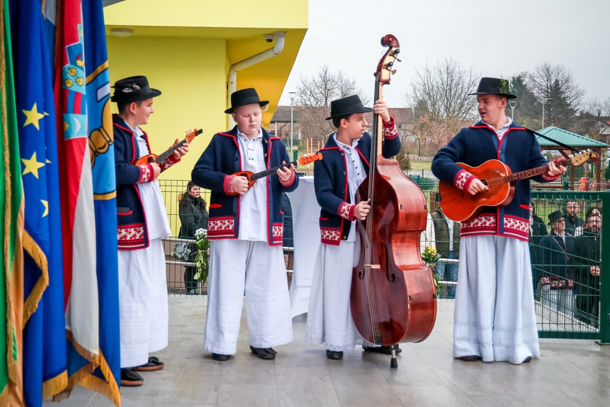 Otvorenjem dograđenog vrtića Jakšić postao općina bez liste čekanja