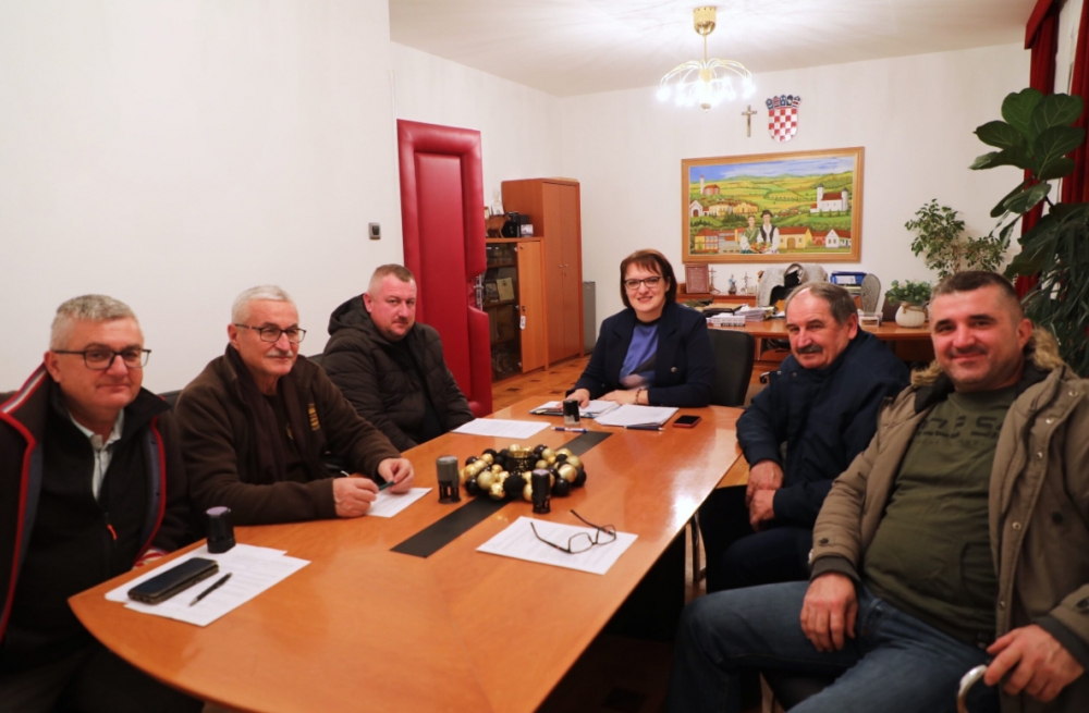 Nastavlja se suradnja Grada Pleternice i lovačkih društava na korist svih građana