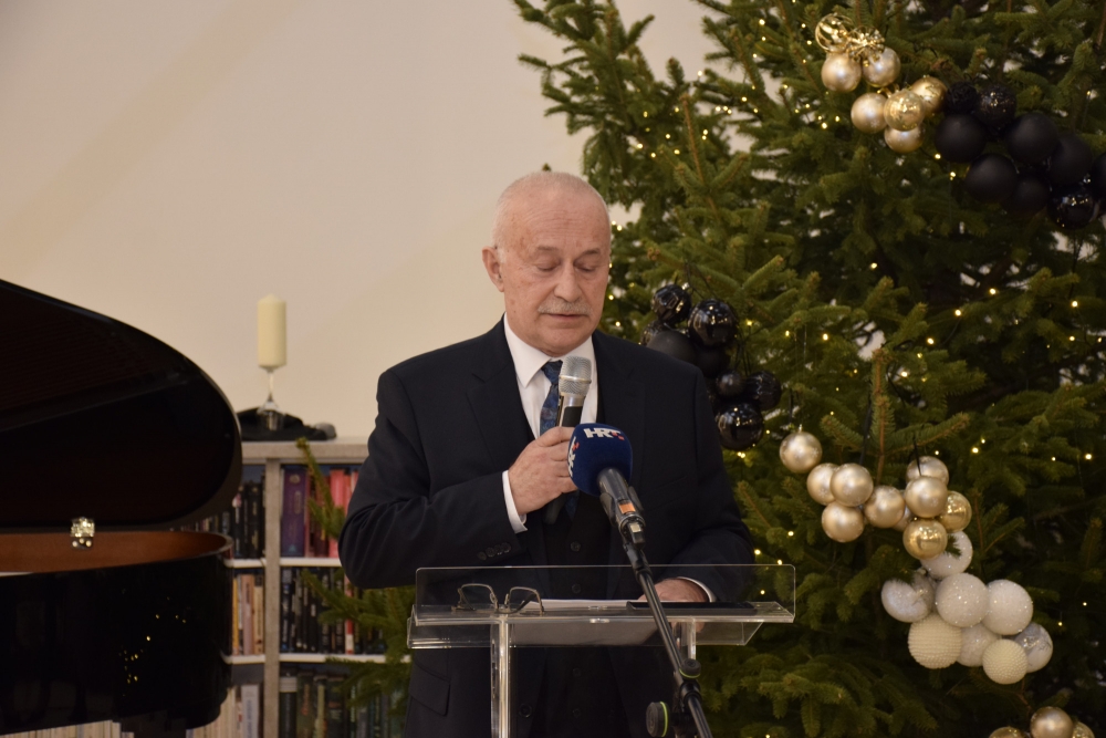 U požeškoj knjižnici otvorena izložba 25. godina Konzervatorskog odjela u Požegi