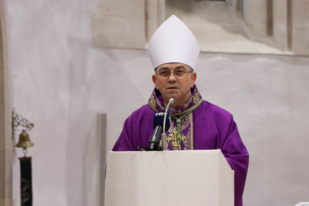 Hodočašće hrvatskih branitelja u Voćin prigodom godišnjice njegova stradanja