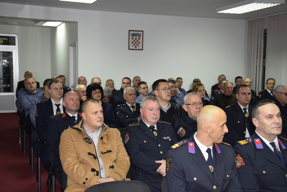 Svečanom sjednicom obilježeno 25. godina JVP-a Grada Požege