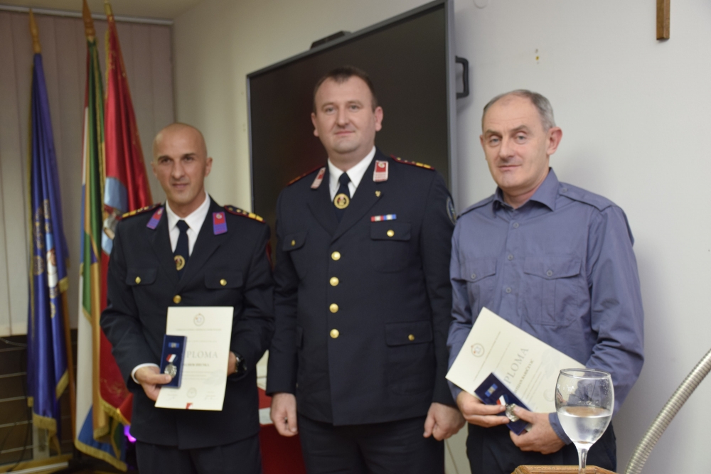 Svečanom sjednicom obilježeno 25. godina JVP-a Grada Požege