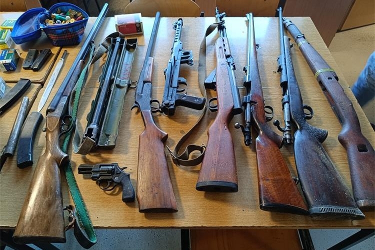 Pogledajte što je sve policija pronašla u pretrazi kuće na području Požege