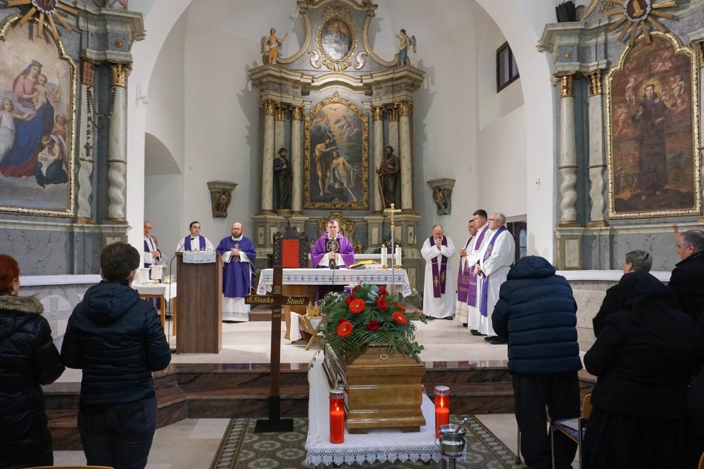 Sprovod svećenika Stanka Šimića