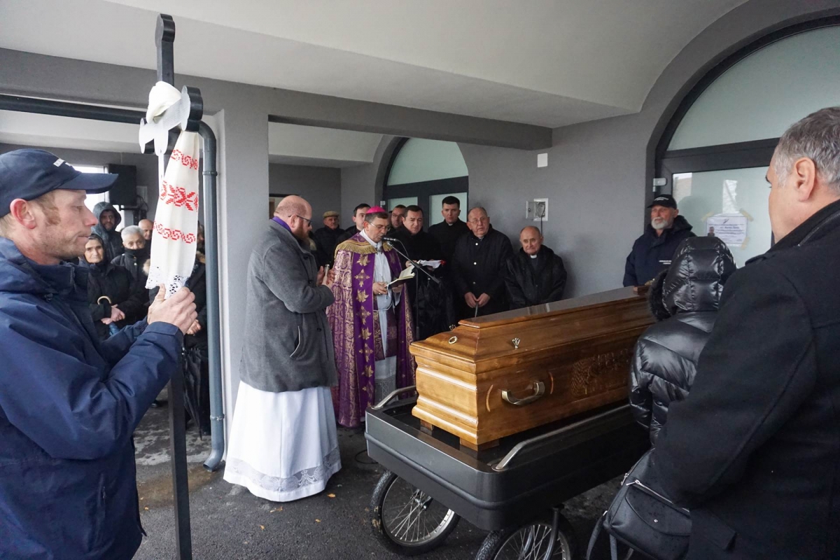 Sprovod svećenika Stanka Šimića